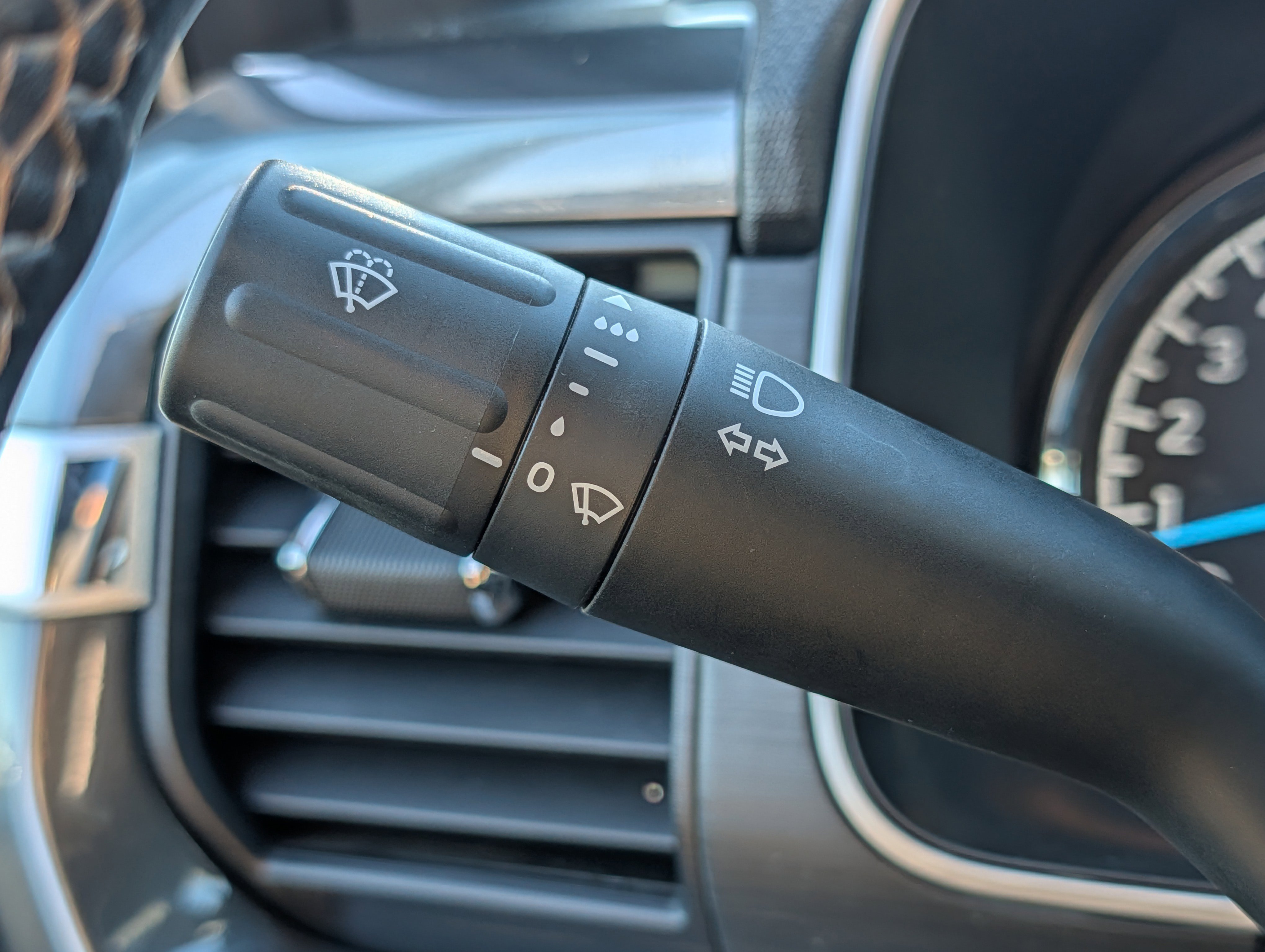 Used 2023 Ford F150 XLT w/ Equipment Group 302A High image 29