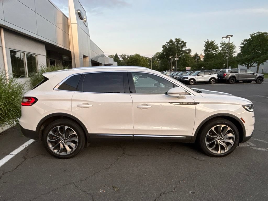 Used 2023 Lincoln Nautilus Reserve w/ Equipment Group 201A AWD/4WD image 5