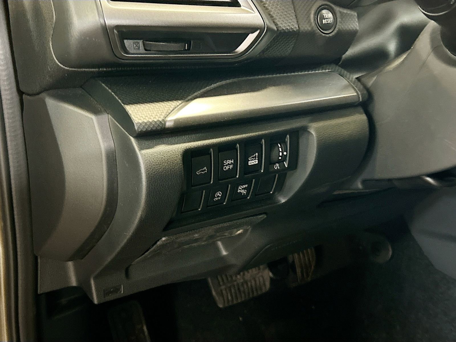 Used 2023 Subaru Forester Premium w/ Popular Package #2 image 10