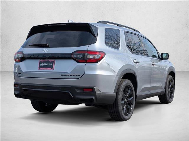 New 2026 Honda Pilot Black Edition image 2
