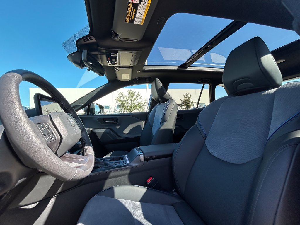 Used 2026 Toyota RAV4 XSE w/ Panoramic Sun Roof Package AWD/4WD image 12
