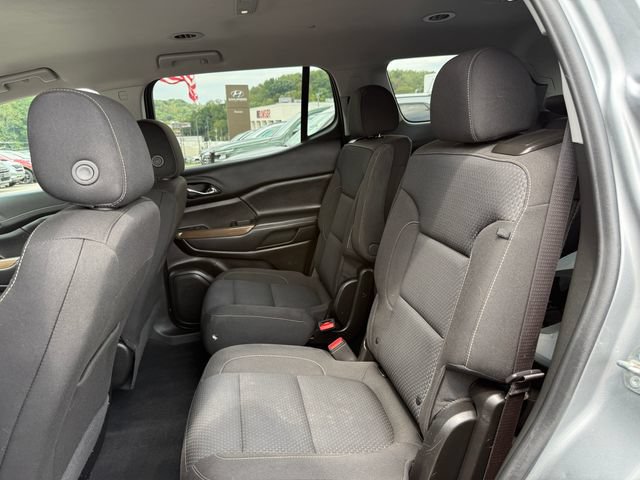 Used 2023 GMC Acadia SLE AWD/4WD image 10