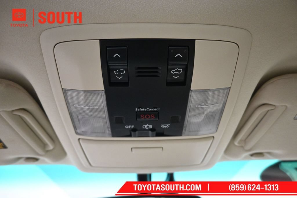 Used 2017 Lexus GX 460 AWD/4WD image 22