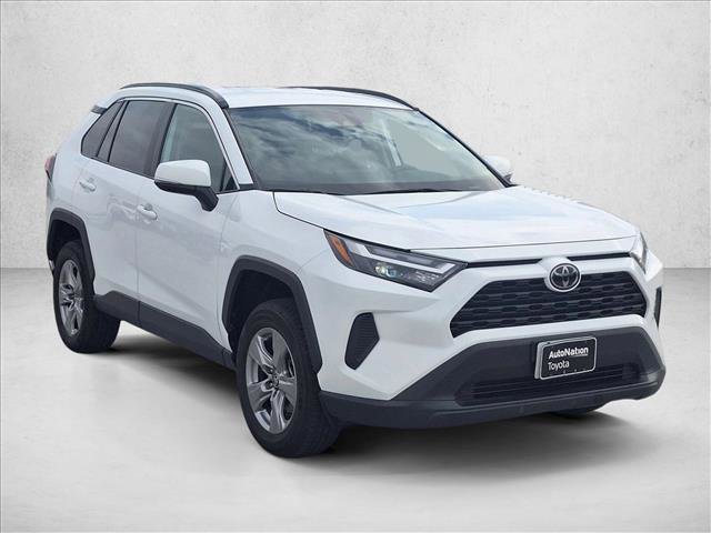 Used 2024 Toyota RAV4 XLE AWD/4WD image 3