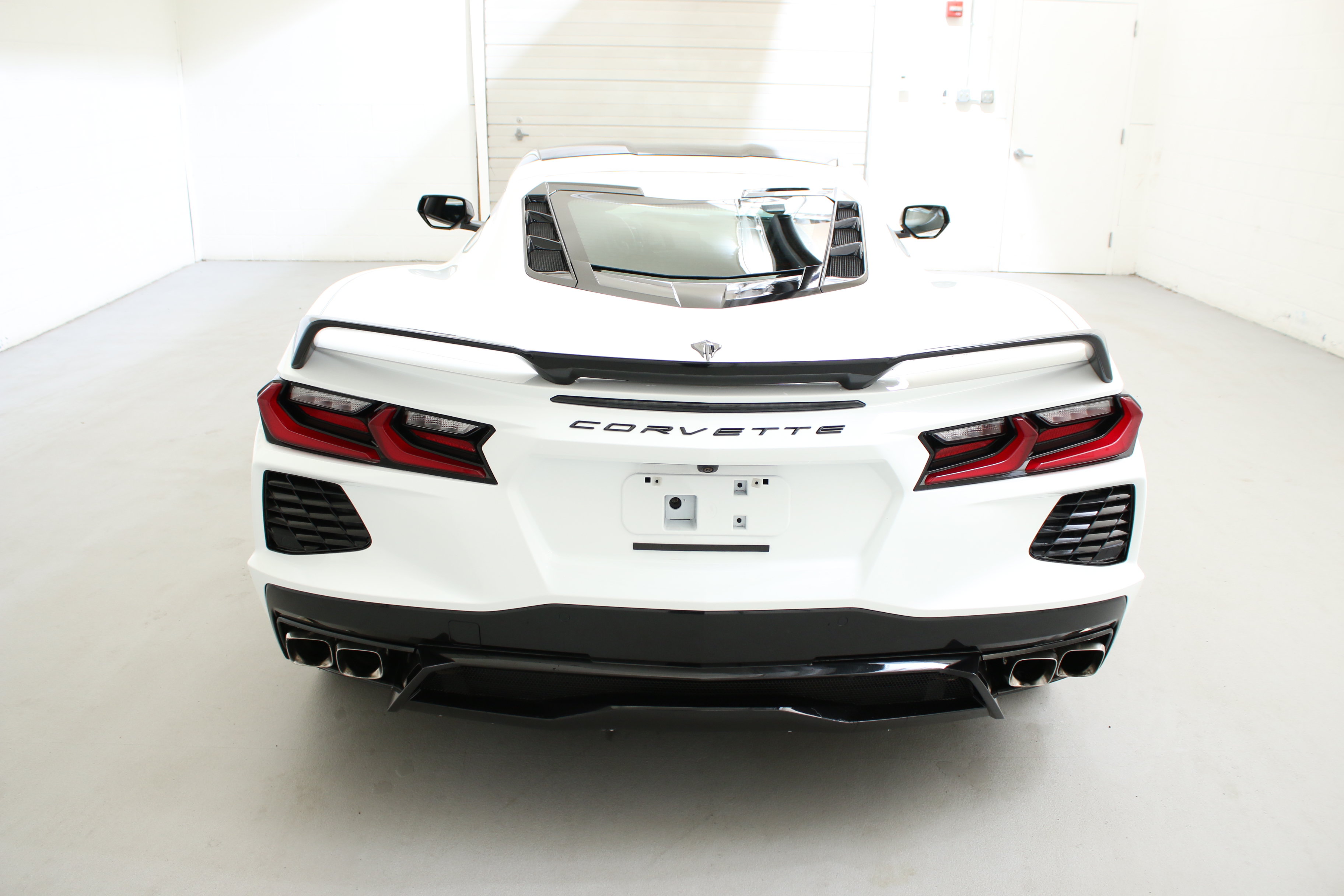 Used 2021 Chevrolet Corvette Stingray Coupe w/ Z51 Performance Package RWD image 8