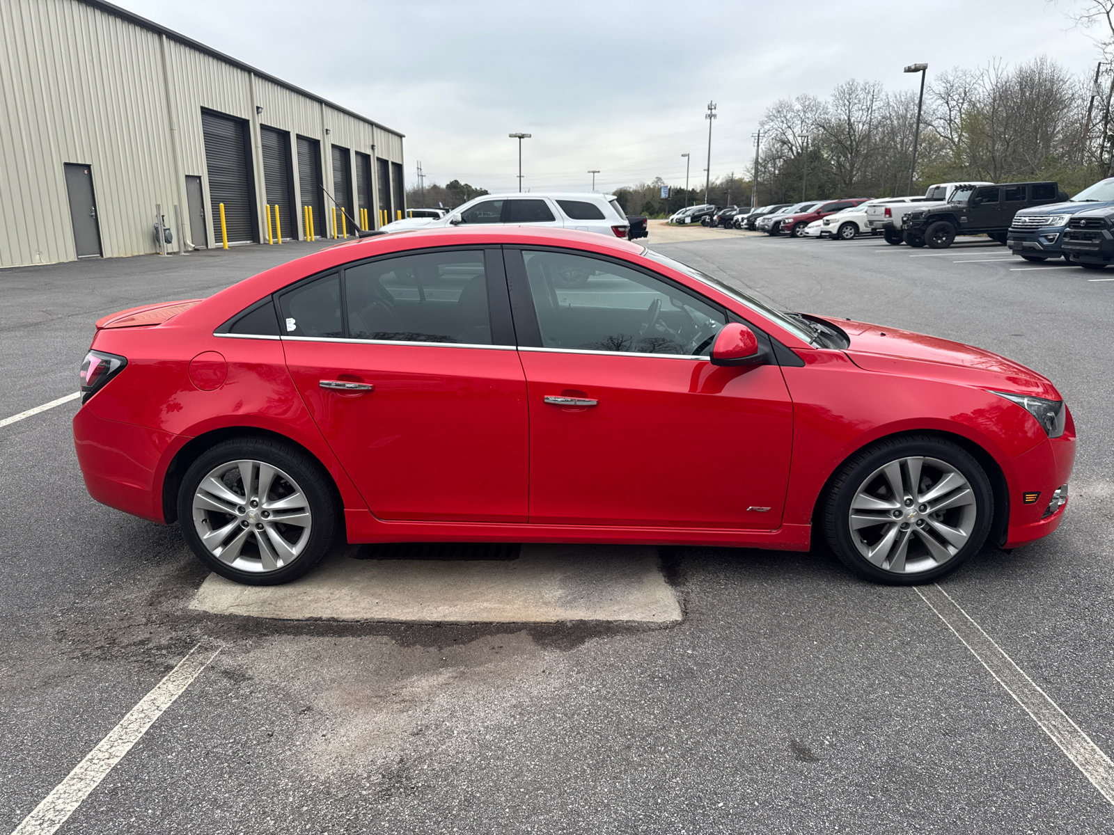 Used 2014 Chevrolet Cruze LTZ w/ RS Package image 4