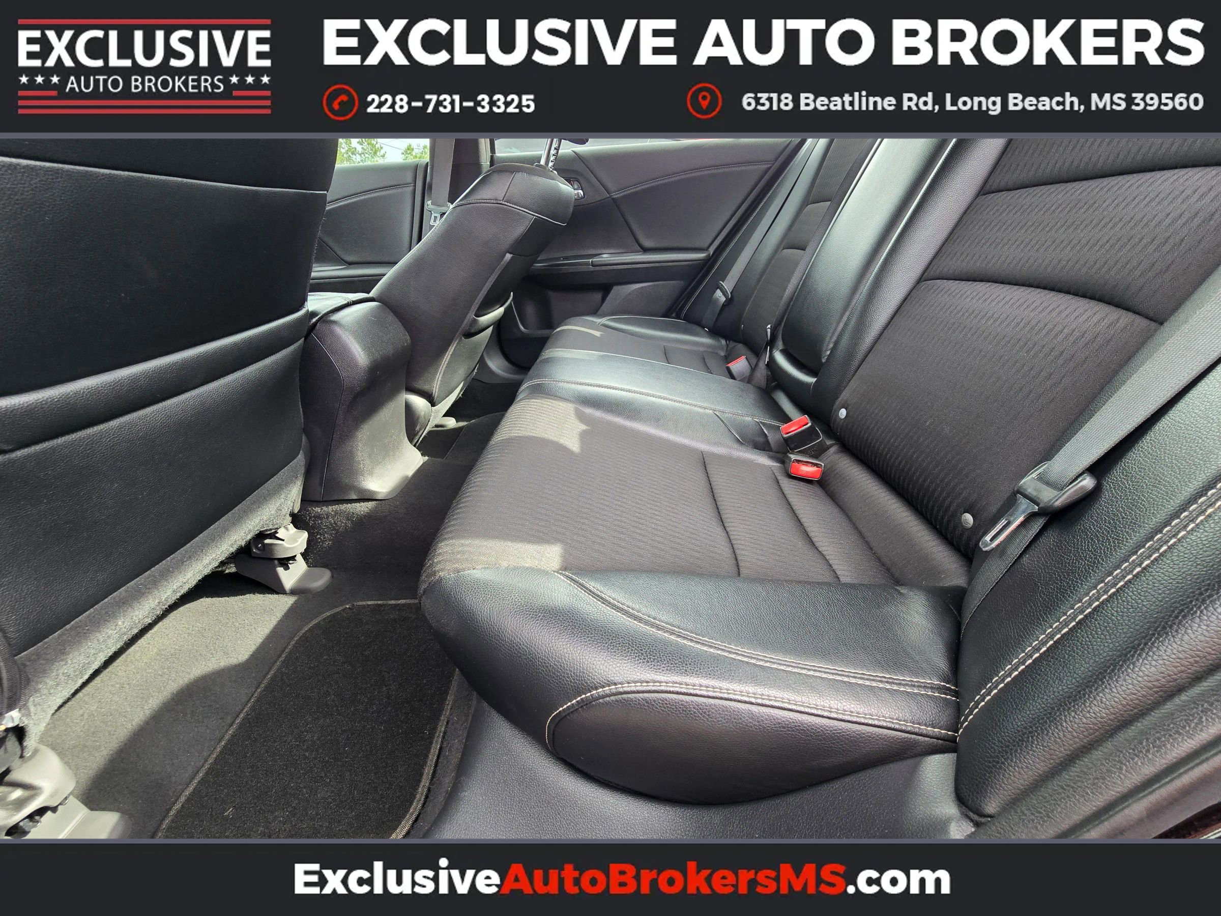 Used 2017 Honda Accord Sport image 8