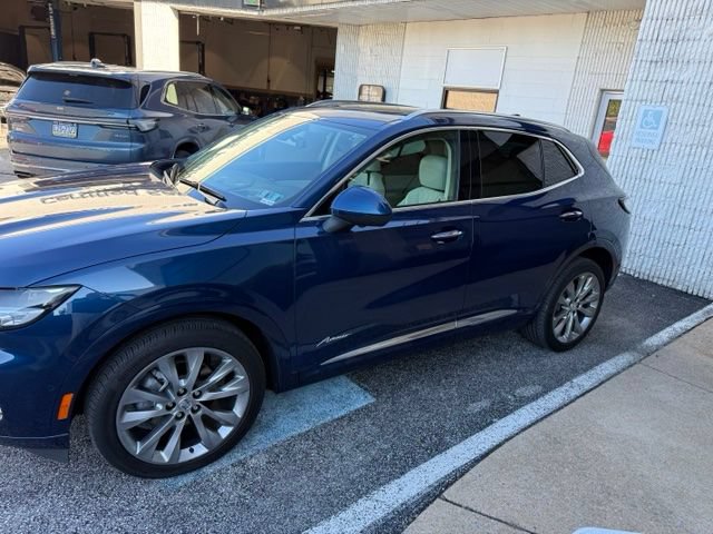 Used 2023 Buick Envision Avenir AWD/4WD image 3
