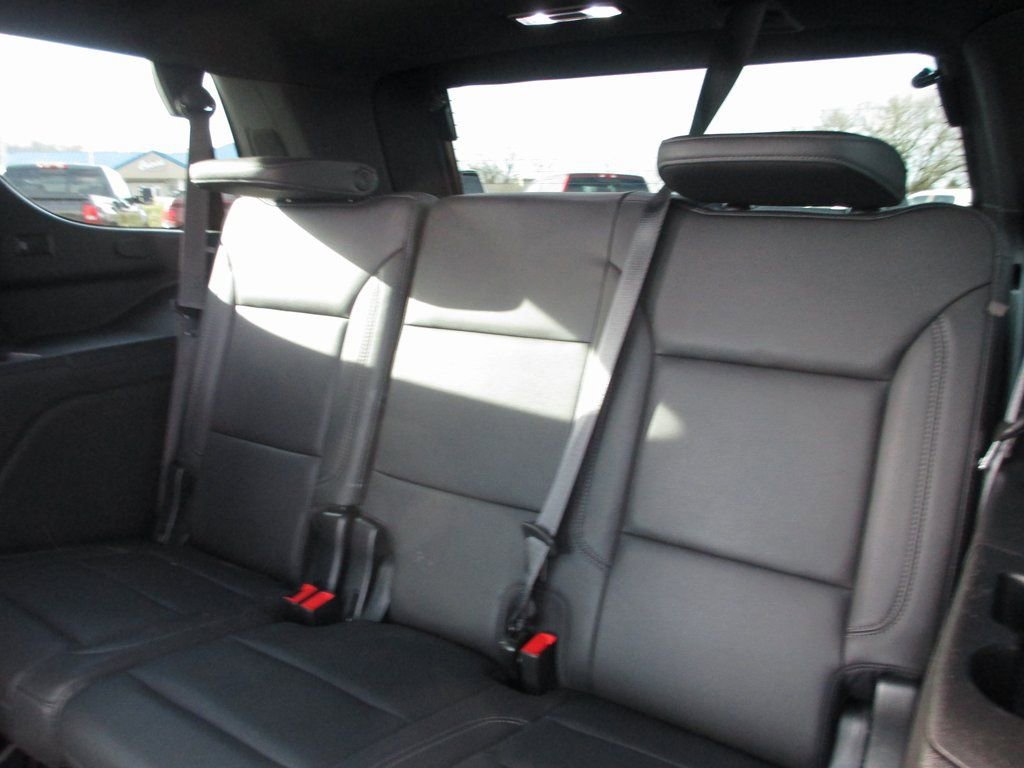 Used 2023 Chevrolet Tahoe Z71 w/ Luxury Package image 22