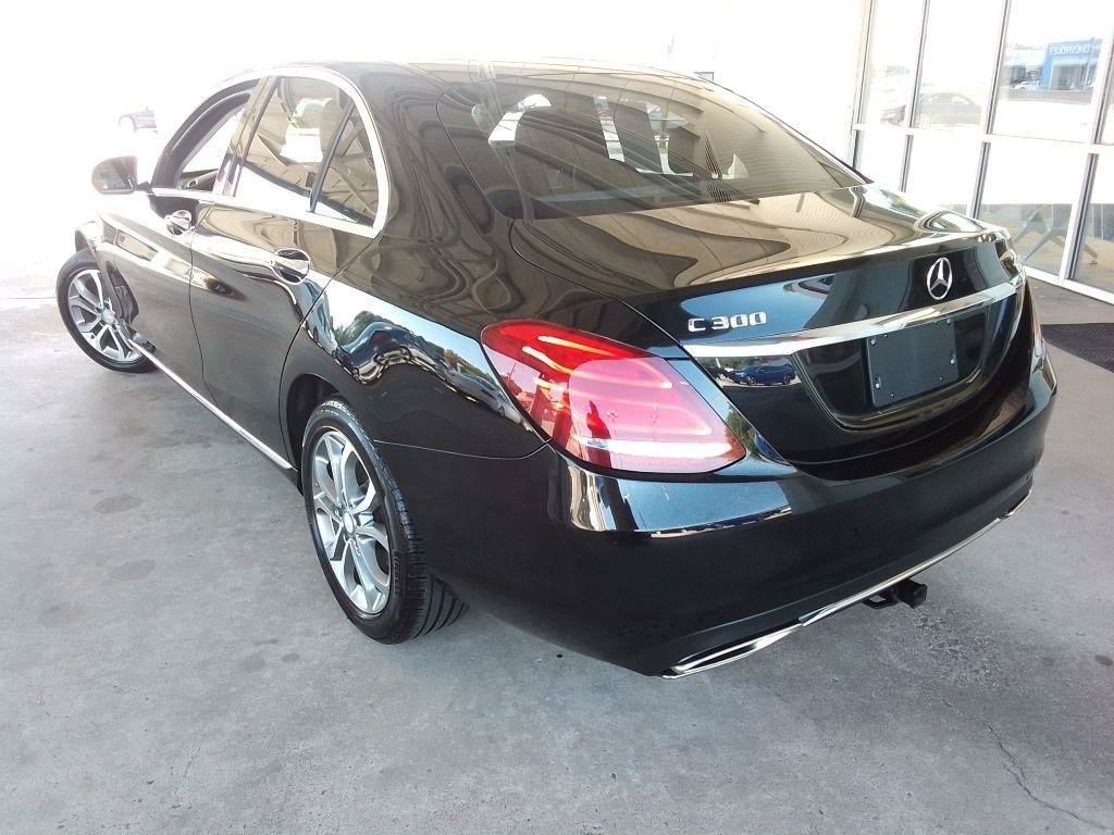Used 2015 Mercedes-Benz C 300 4MATIC Sedan w/ Premium 1 Package image 4