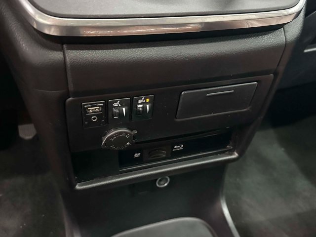 Used 2017 Toyota Sienna Limited Premium w/ Protection Package AWD/4WD image 43