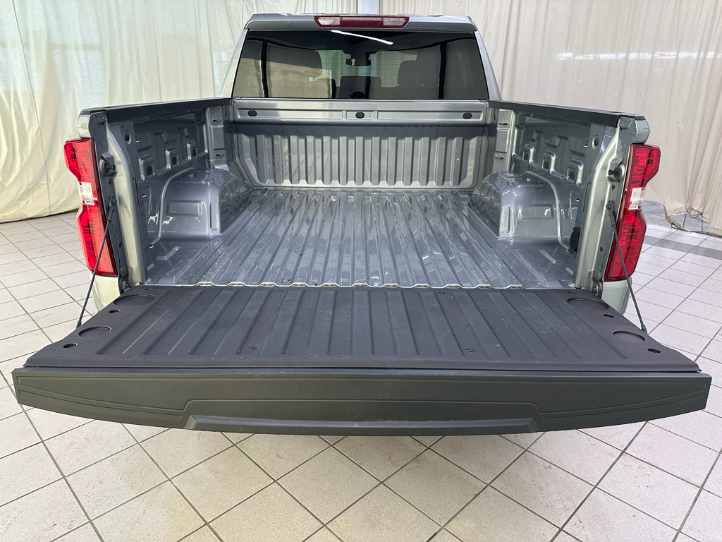 Certified 2023 Chevrolet Silverado 1500 LT AWD/4WD image 10