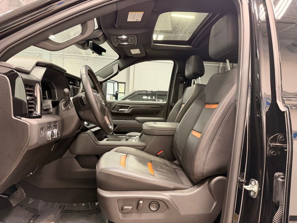 Used 2025 GMC Sierra 2500 AT4 w/ AT4 Premium Plus Package image 33