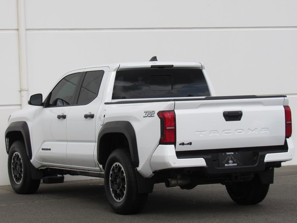 Certified 2024 Toyota Tacoma TRD Off-Road w/ TRD Off Road Upgrade Package AWD/4WD image 5
