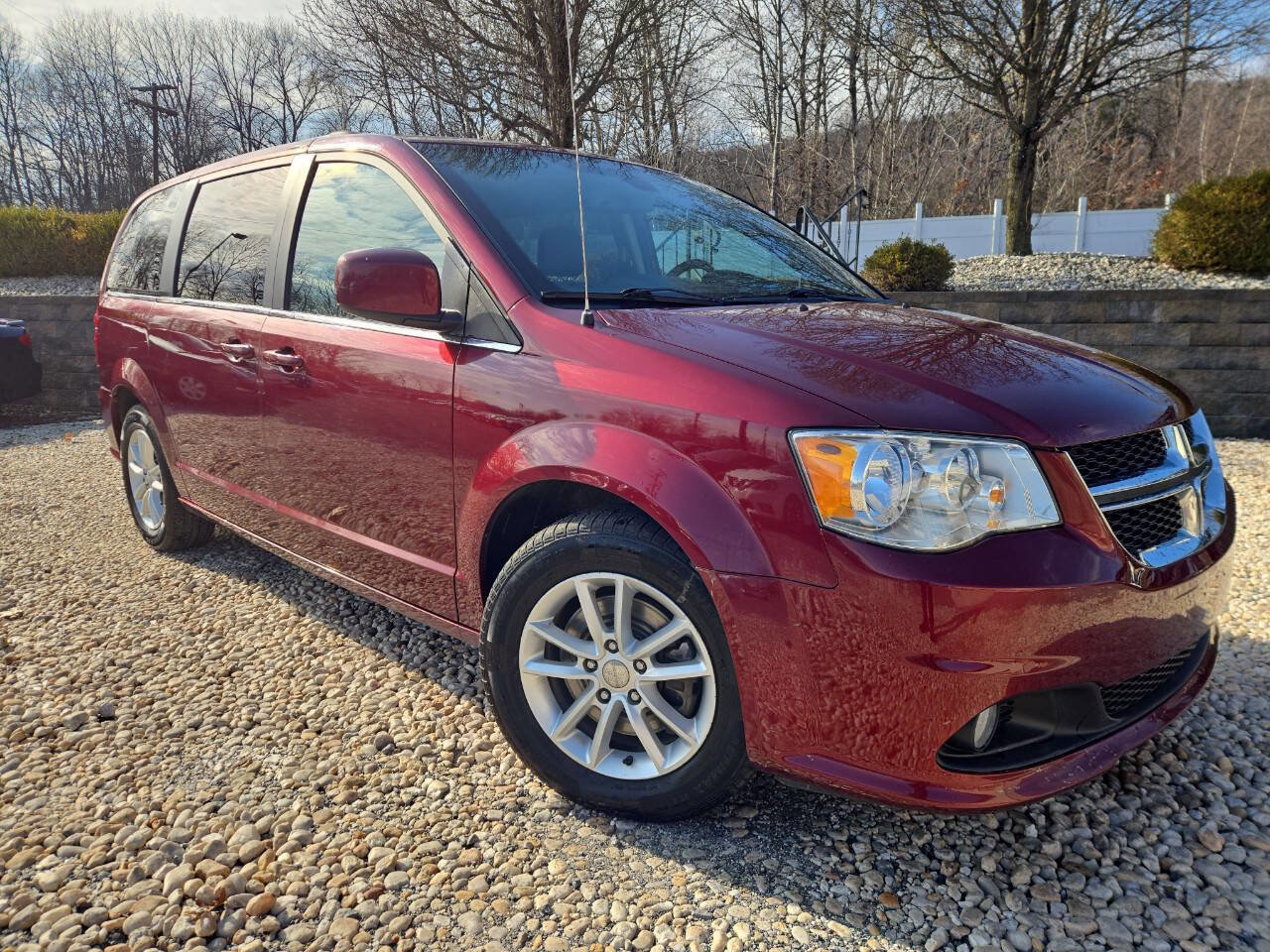Used 2019 Dodge Grand Caravan SXT image 34