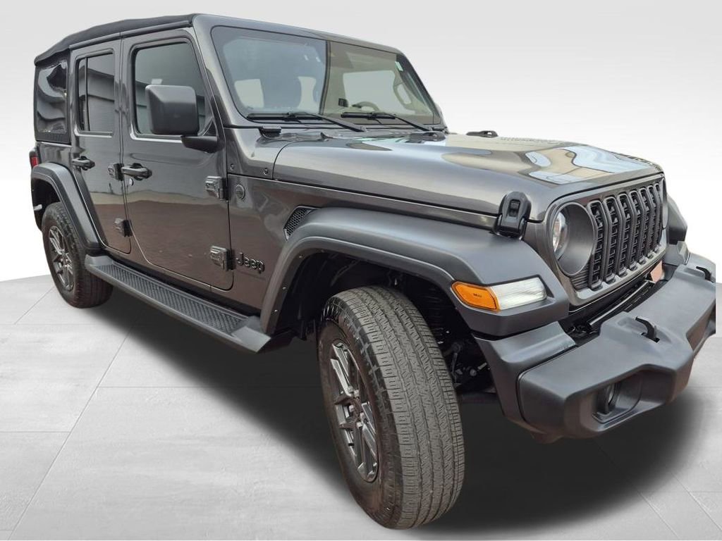 Used 2024 Jeep Wrangler Sport S image 7