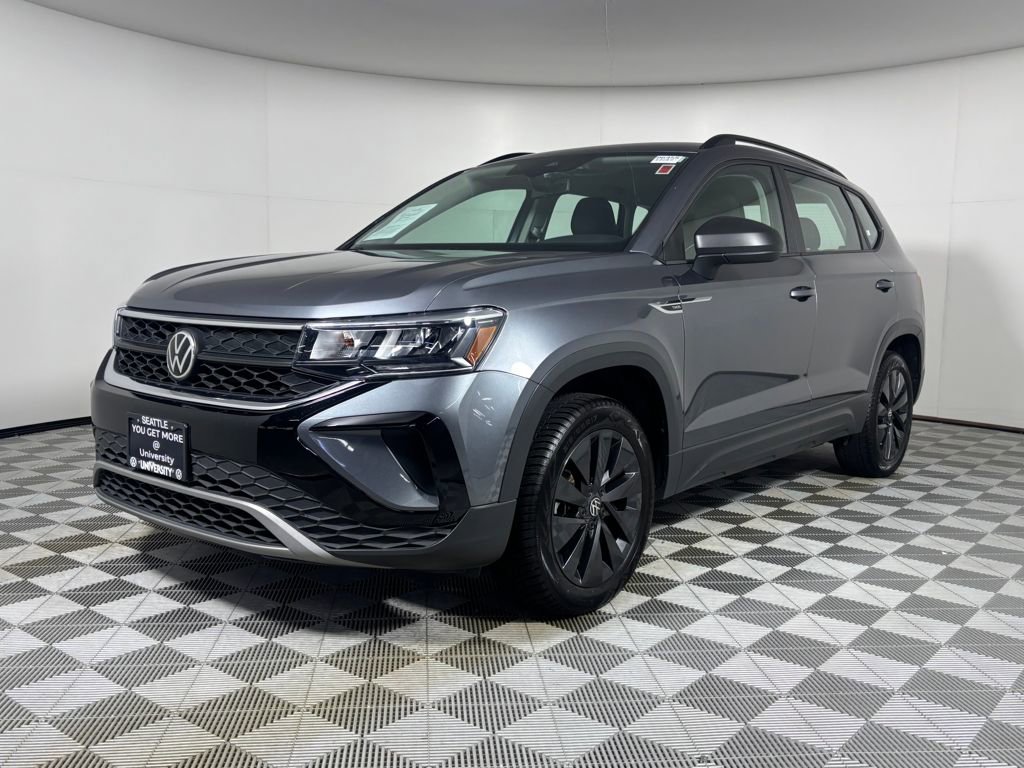 Used 2022 Volkswagen Taos S w/ IQ Drive S Package image 3