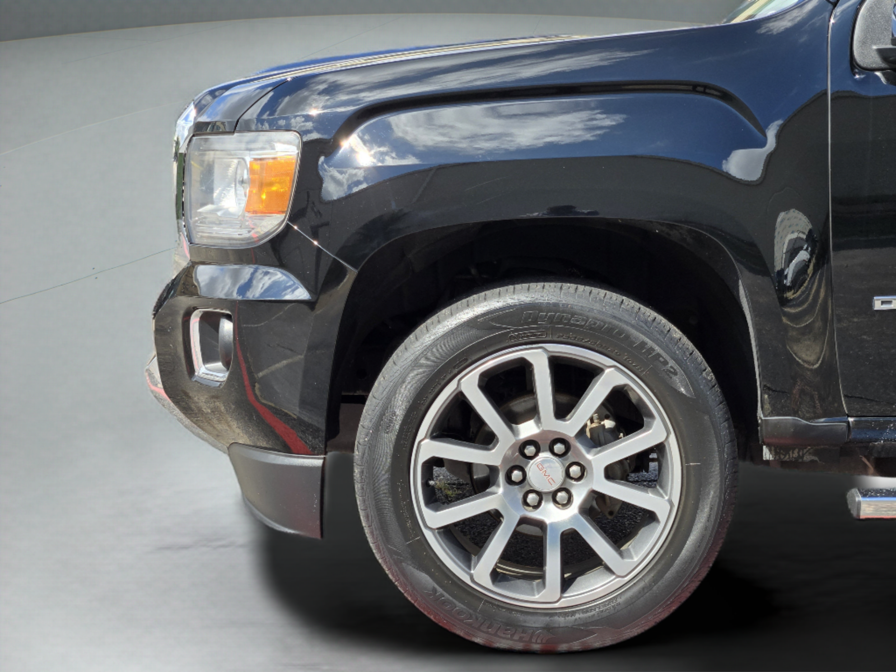 Used 2018 GMC Canyon Denali AWD/4WD image 34