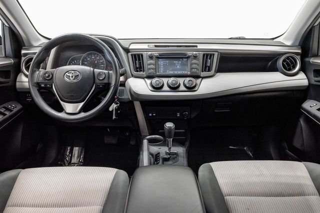 Used 2015 Toyota RAV4 LE w/ Four Season Floor Mat Package image 22