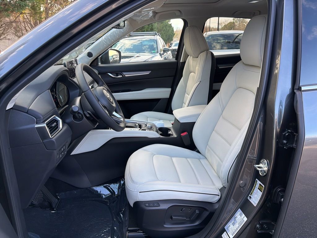 New 2025 MAZDA CX-5 AWD 2.5 S w/ Premium Plus Pkg image 14