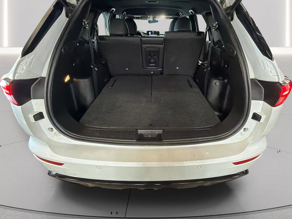 Used 2023 Mitsubishi Outlander SE Black Edition image 23