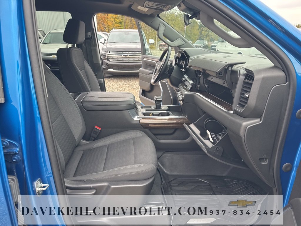 Used 2023 GMC Sierra 1500 Elevation w/ LPO, Elevation Black Package image 30