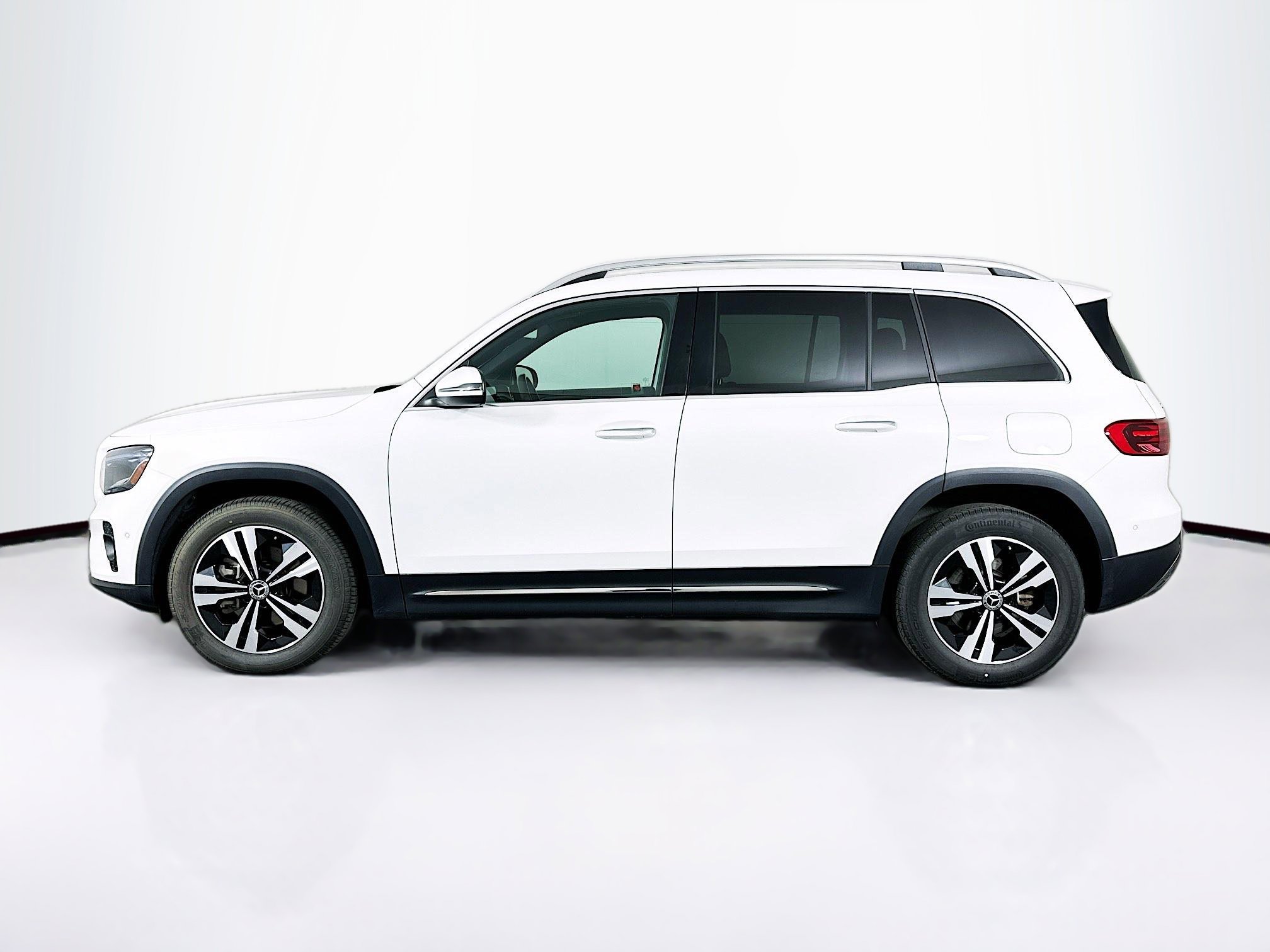 Used 2024 Mercedes-Benz GLB 250 GLB 250 image 4