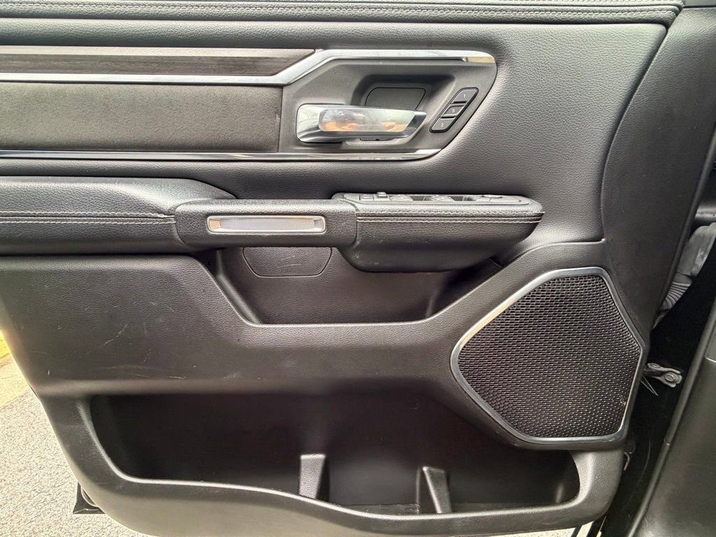 Certified 2025 RAM 1500 Laramie AWD/4WD image 27