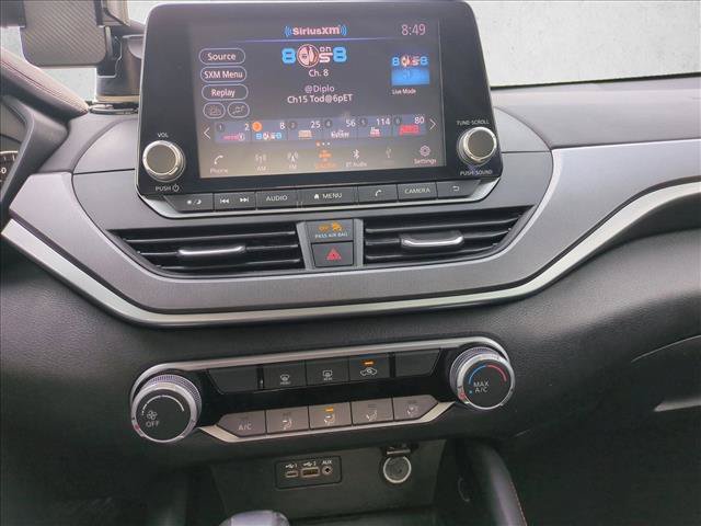 Used 2023 Nissan Altima 2.5 SR FWD image 14
