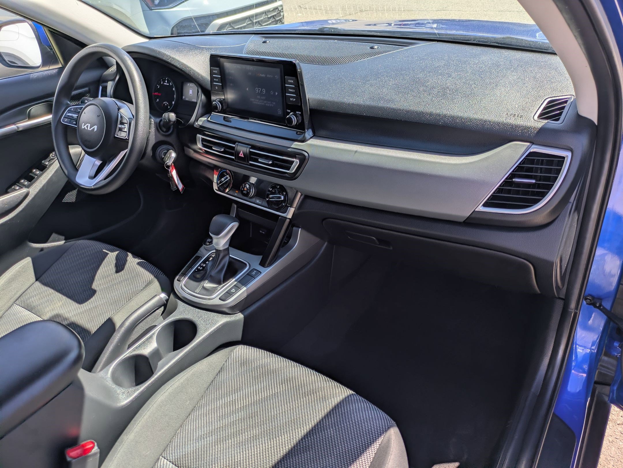 Used 2023 Kia Seltos LX AWD/4WD image 33