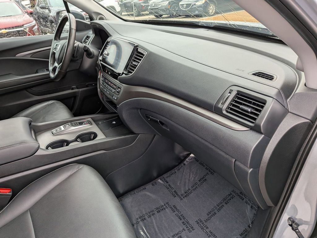 Used 2025 Honda Ridgeline RTL image 32