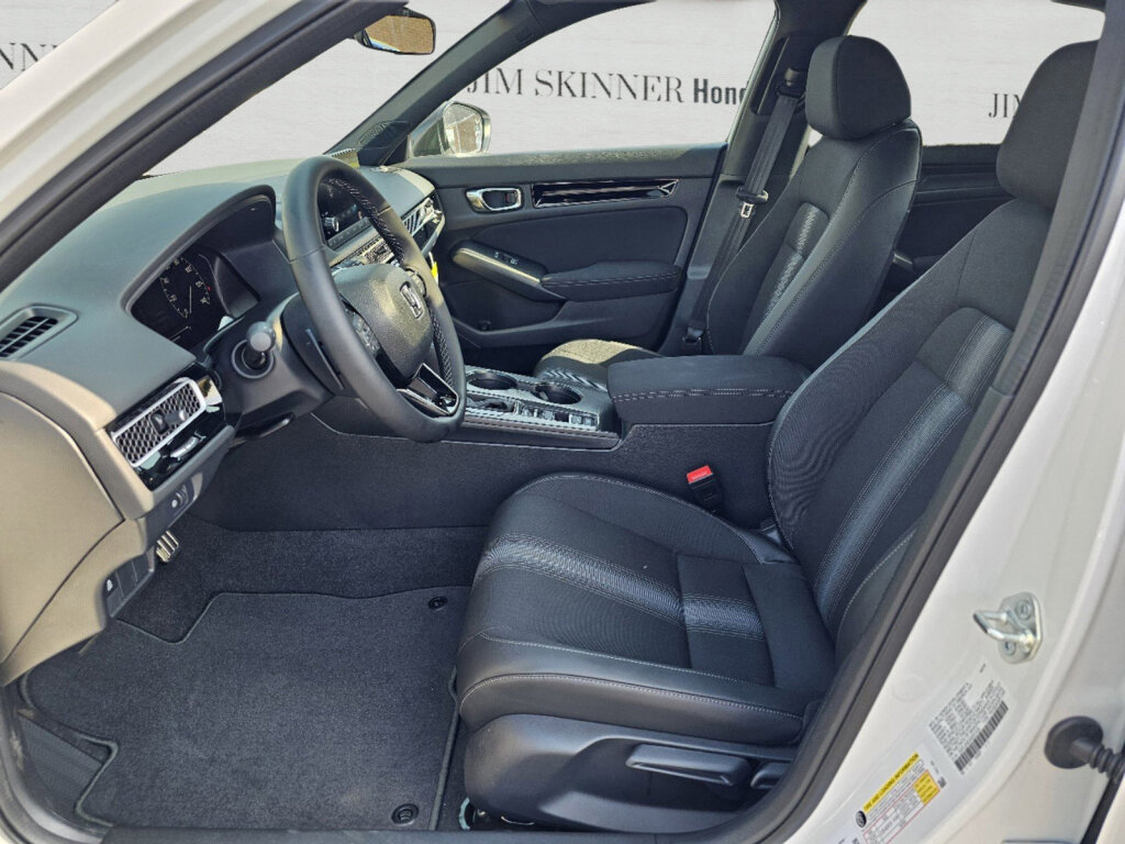 Used 2025 Honda Civic Sport image 11