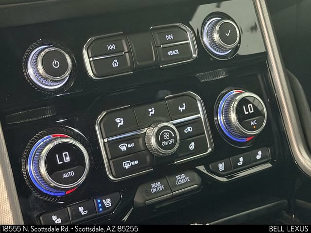Used 2023 GMC Yukon XL Denali w/ Denali Reserve Package AWD/4WD image 27