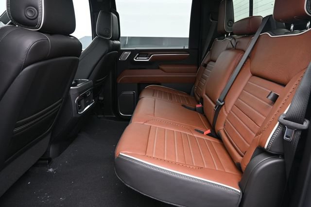 New 2026 GMC Sierra 2500 Denali Ultimate AWD/4WD image 14