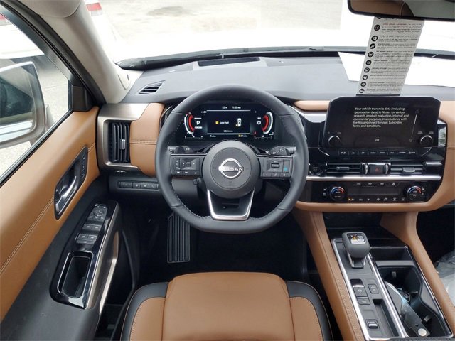 New 2025 Nissan Pathfinder Platinum image 23