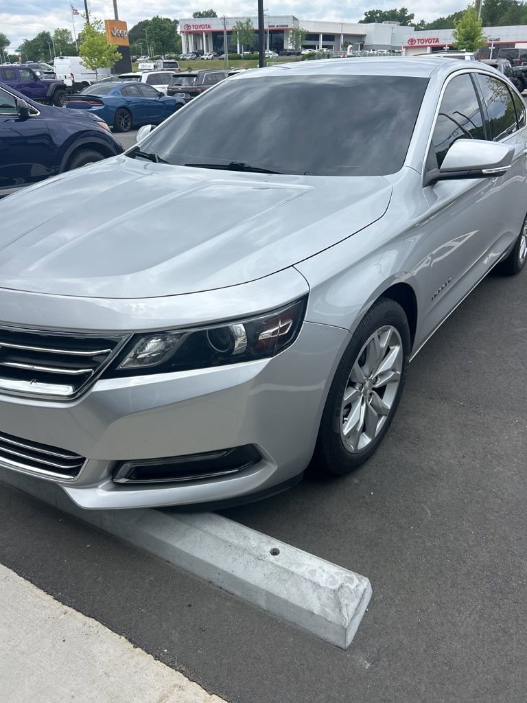 Used 2020 Chevrolet Impala LT FWD image 11