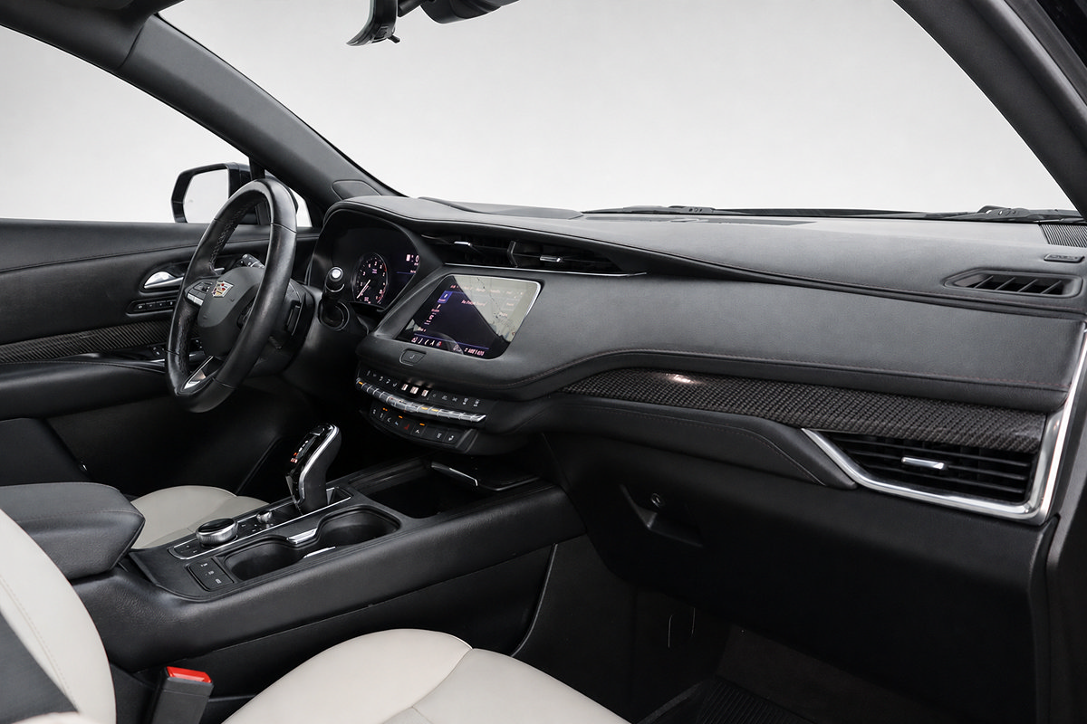 Used 2022 Cadillac XT4 Sport FWD image 22