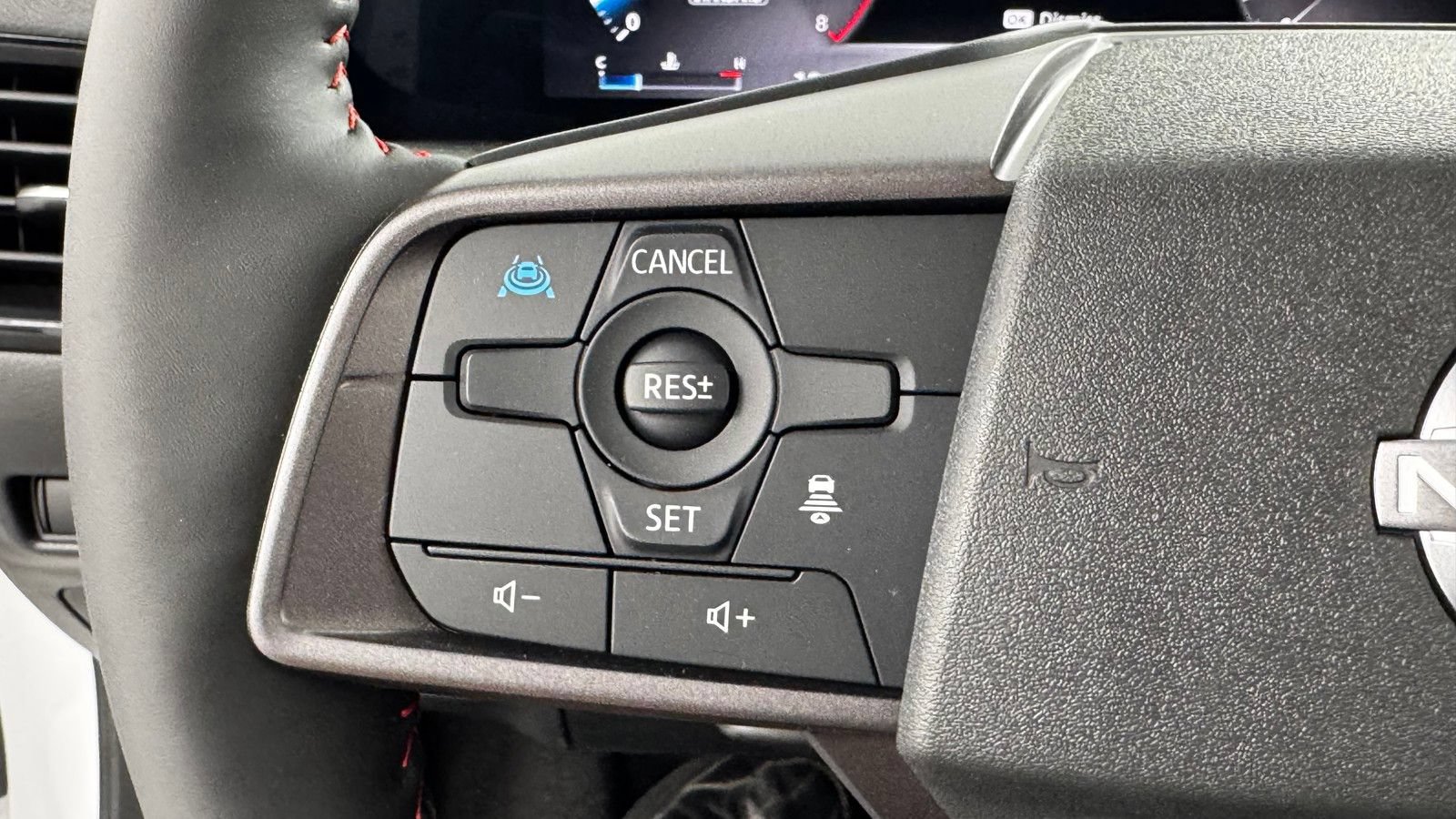 New 2026 Nissan Sentra SR w/ SR Premium Package FWD image 20