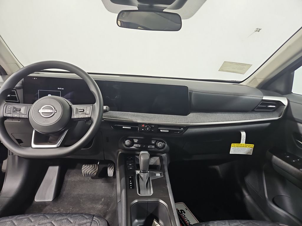 New 2026 Nissan Kicks SV image 13