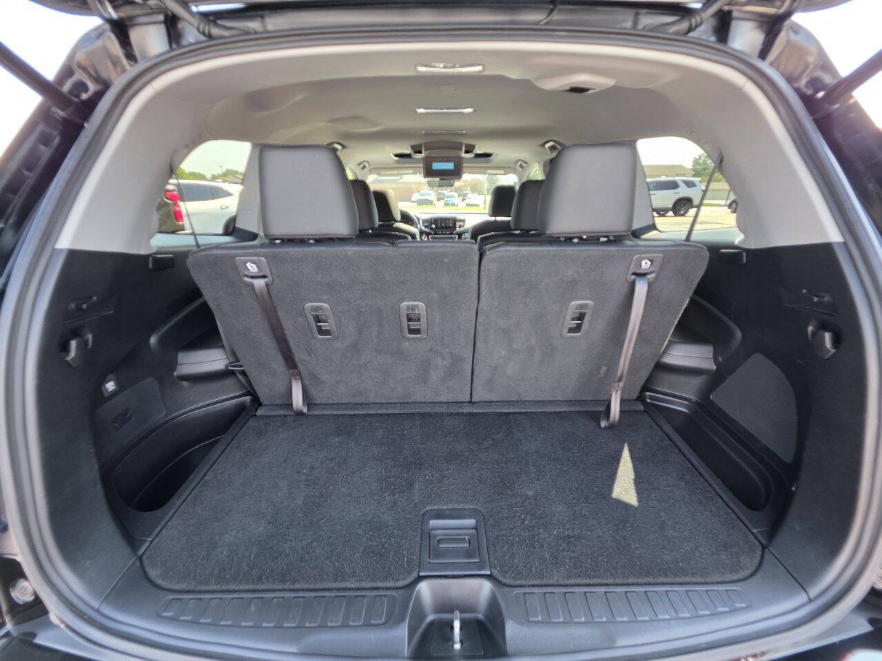 Used 2021 Honda Pilot Touring image 31