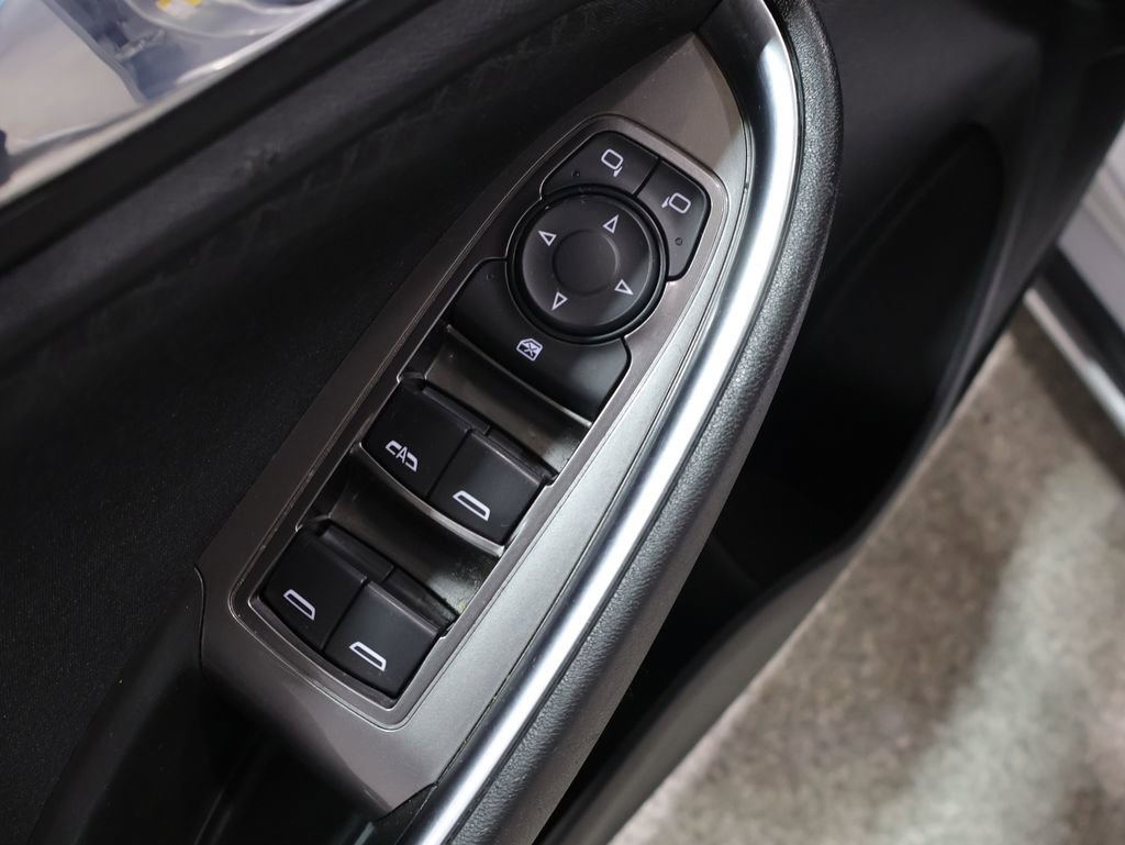 Used 2019 Chevrolet Malibu LT FWD image 15