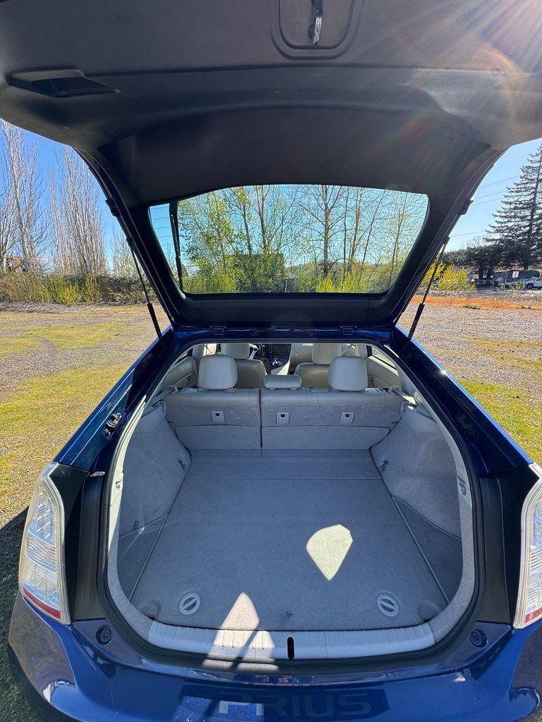 Used 2010 Toyota Prius Five image 9