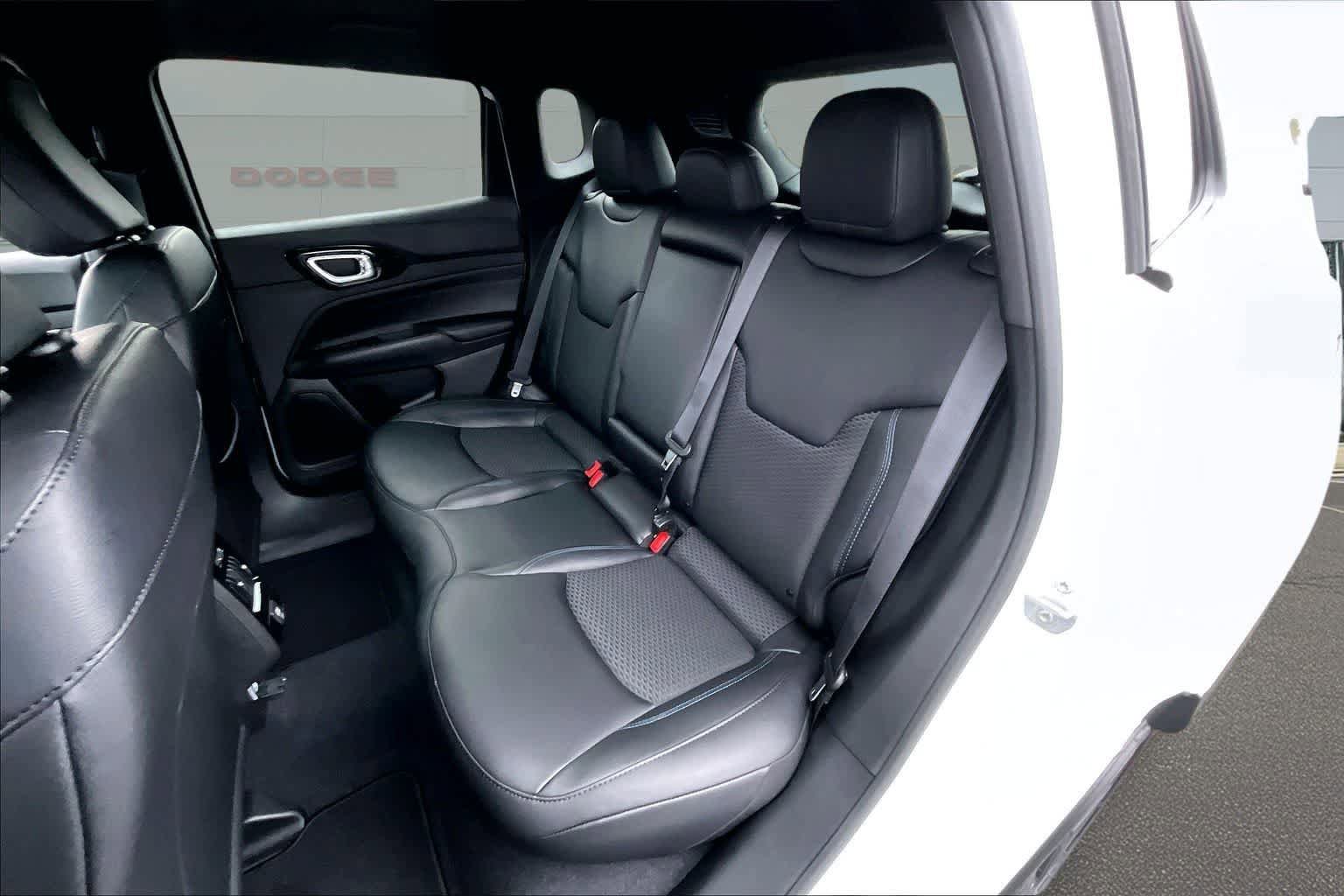 New 2026 Jeep Compass Latitude AWD/4WD image 13