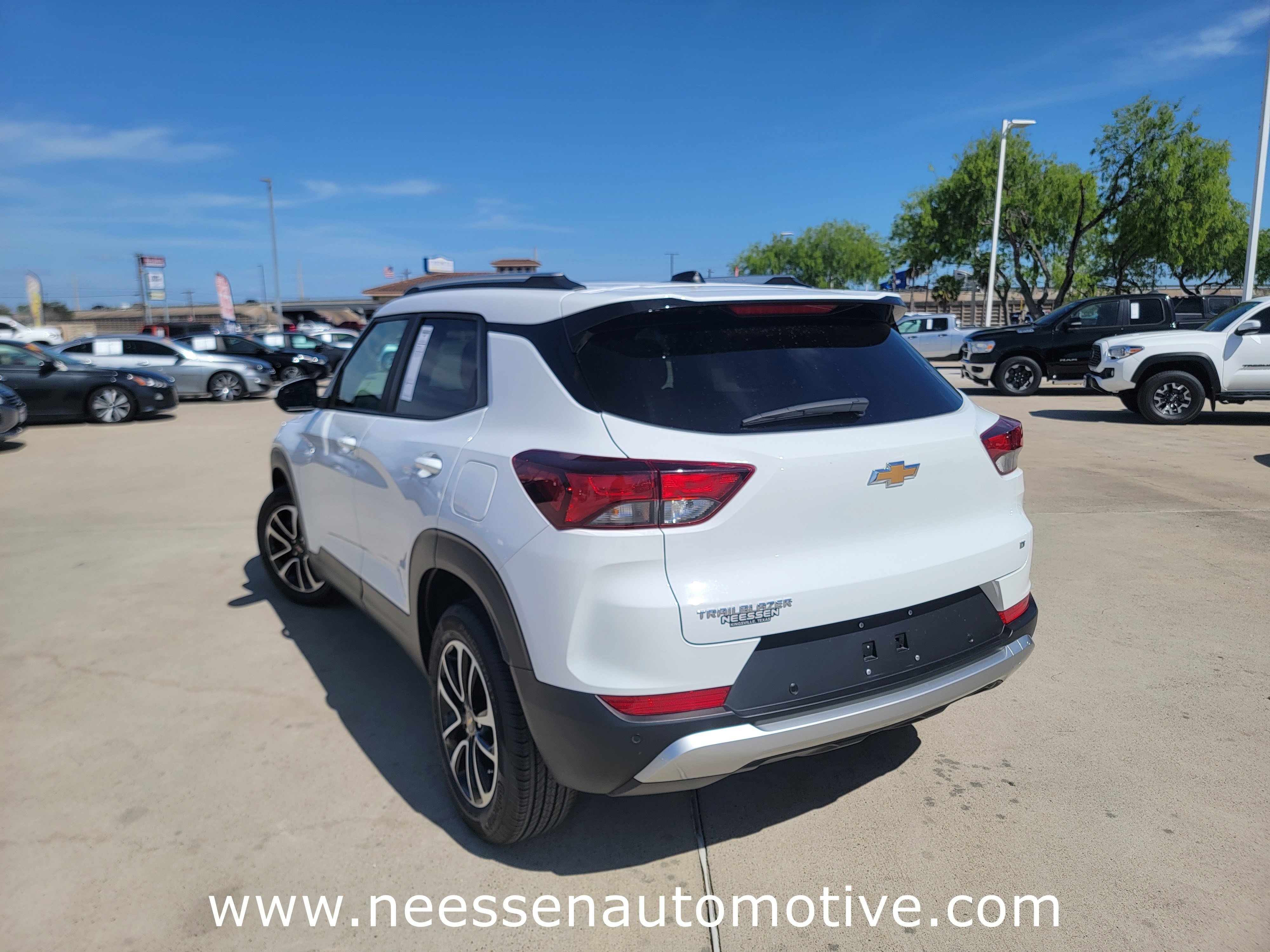 Used 2026 Chevrolet TrailBlazer LT w/ Convenience Package image 5