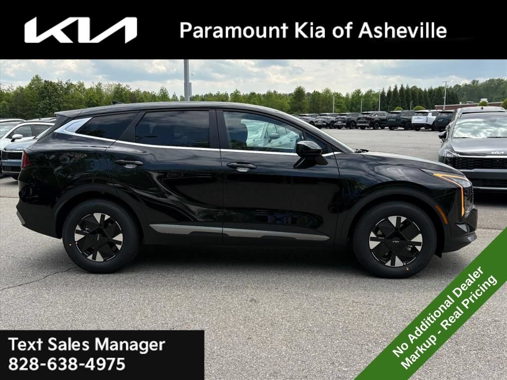 New 2026 Kia Sportage LX FWD image 6