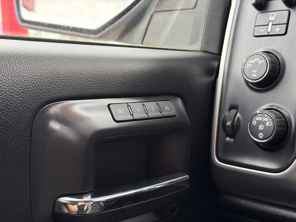 Used 2017 GMC Sierra 1500 SLT AWD/4WD image 28