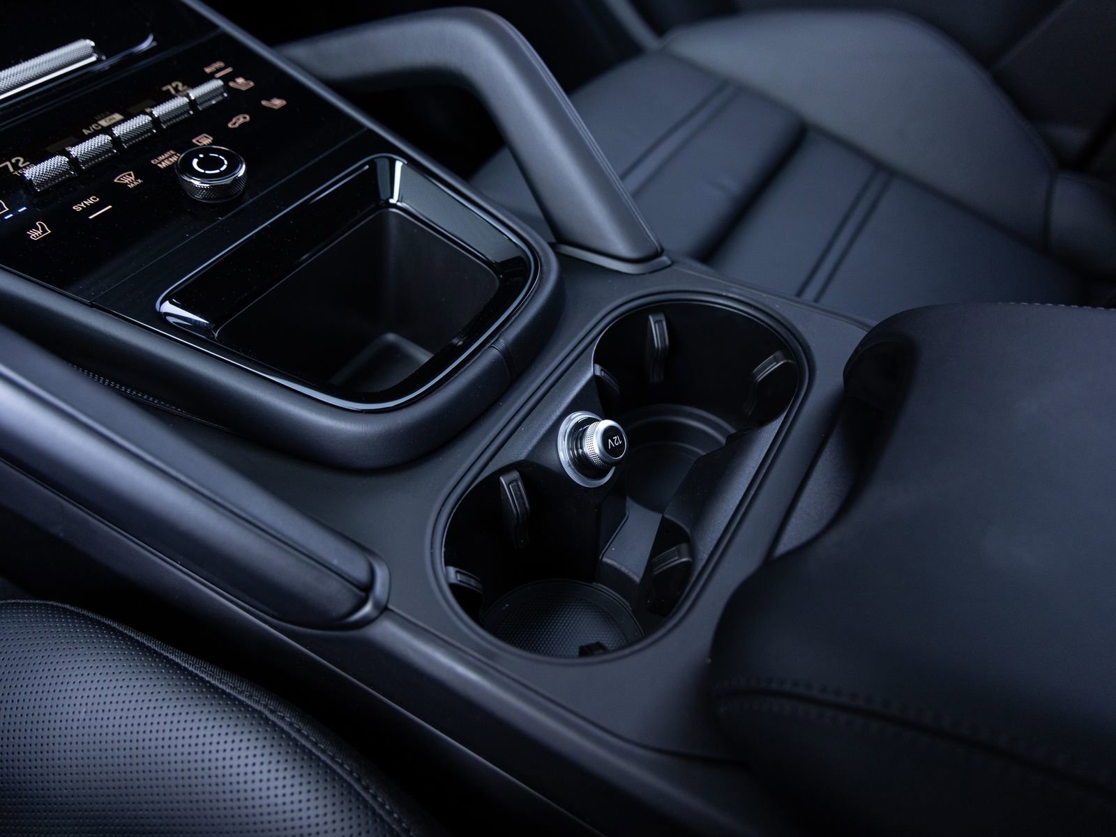 Certified 2026 Porsche Cayenne Turbo image 19