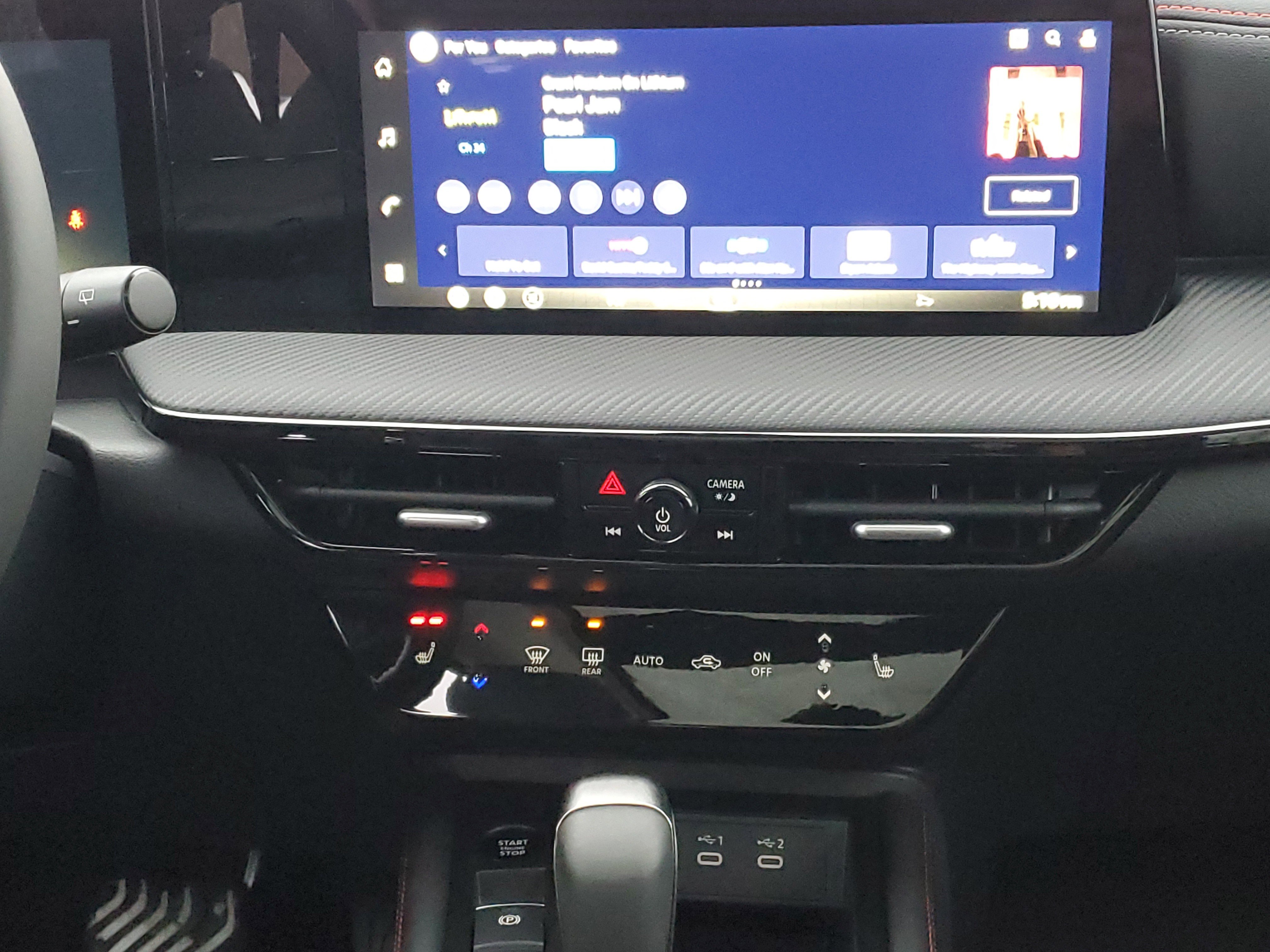 New 2026 Nissan Kicks SR w/ SR Premium Package image 25