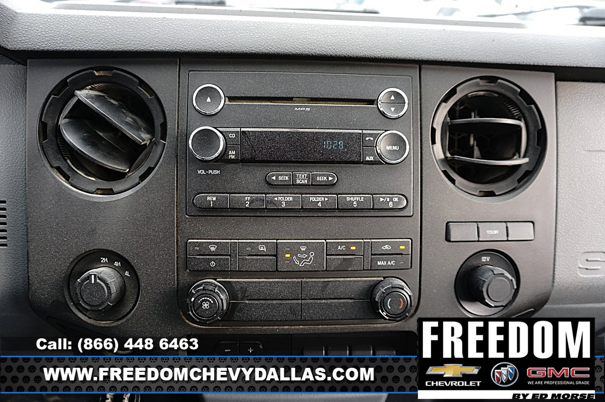 Used 2015 Ford F550 4x4 Crew Cab Super Duty image 13