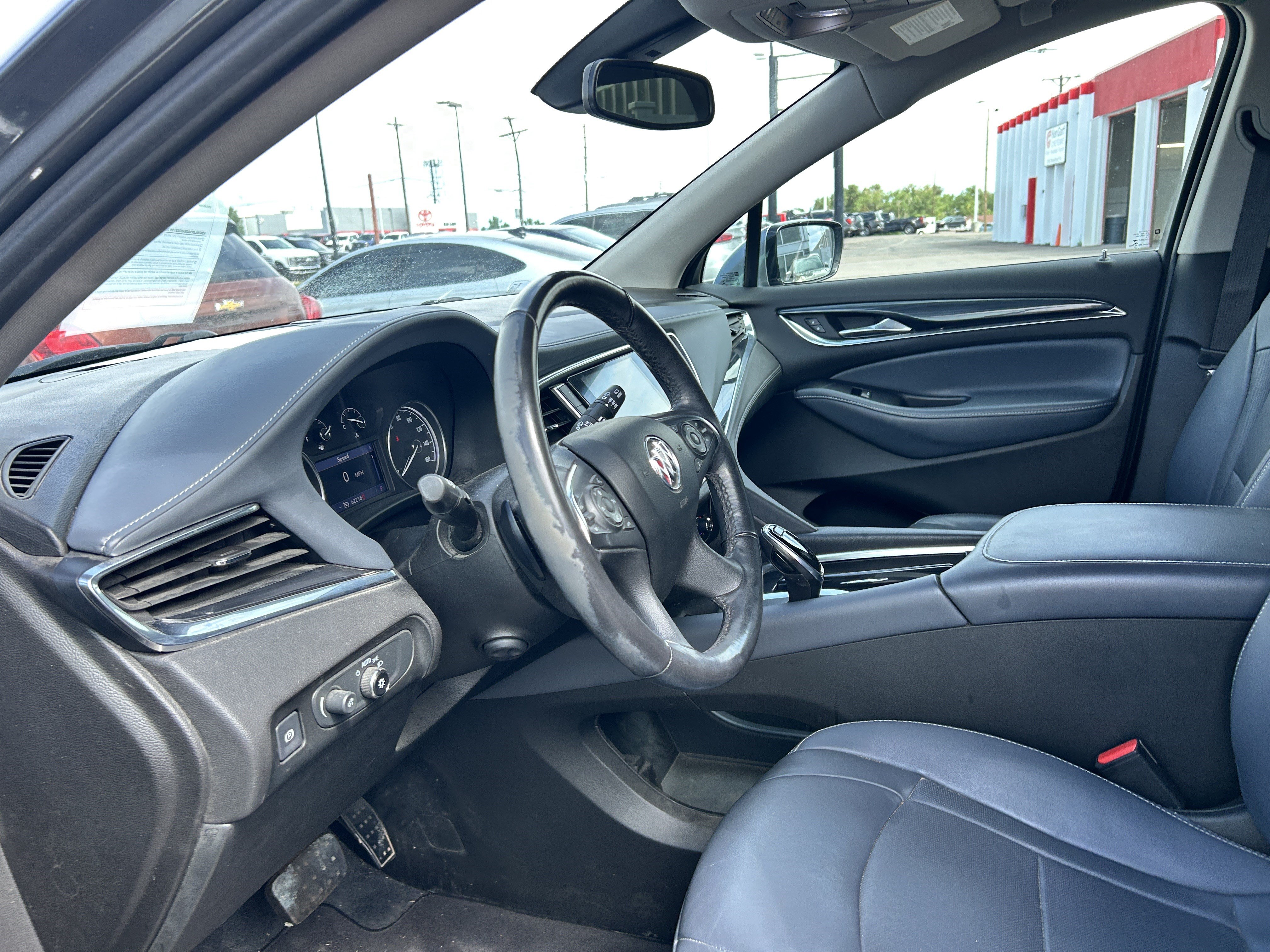 Used 2021 Buick Enclave Premium AWD/4WD image 9